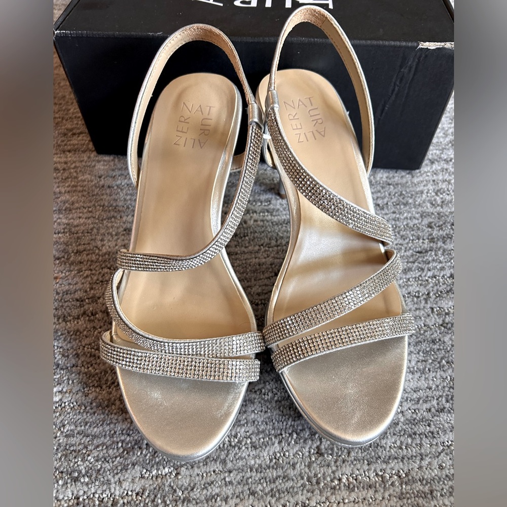 Naturalizer Silver Metallic Strappy Slingback Sandals